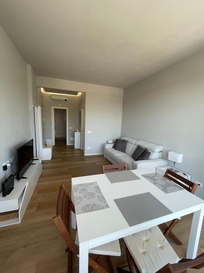 Viareggio Sabbia Bianca Apartment Exterior foto